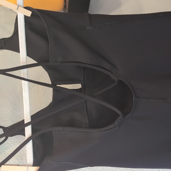 Elegant Black Sleeveless Jumpsuit - Picture 7 of 12